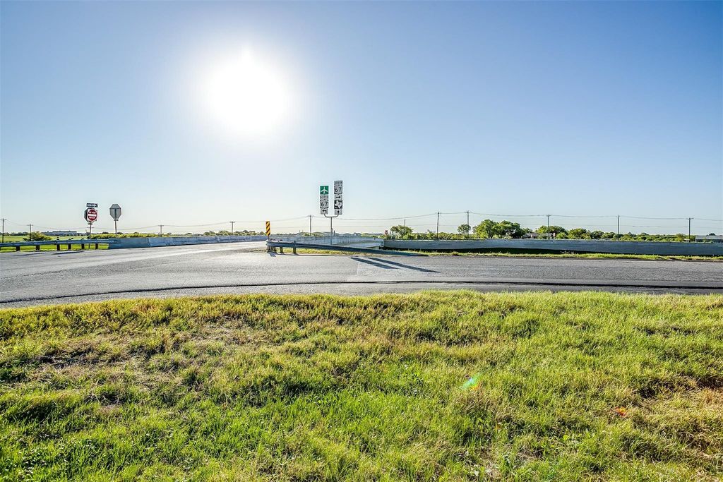 2417 W Fm 4, Cleburne, TX 76033 — exterior