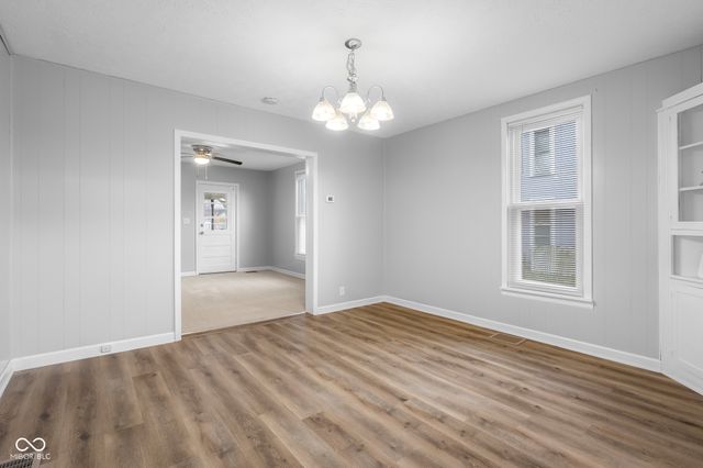 1630 California Street, Columbus, IN 47201