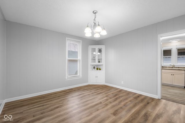 1630 California Street, Columbus, IN 47201