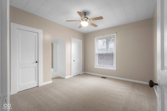 1630 California Street, Columbus, IN 47201