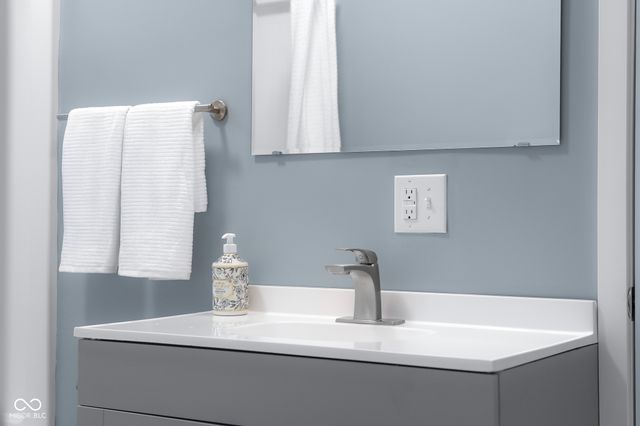 1630 California Street, Columbus, IN 47201