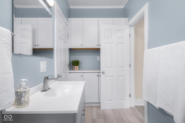 1630 California Street, Columbus, IN 47201