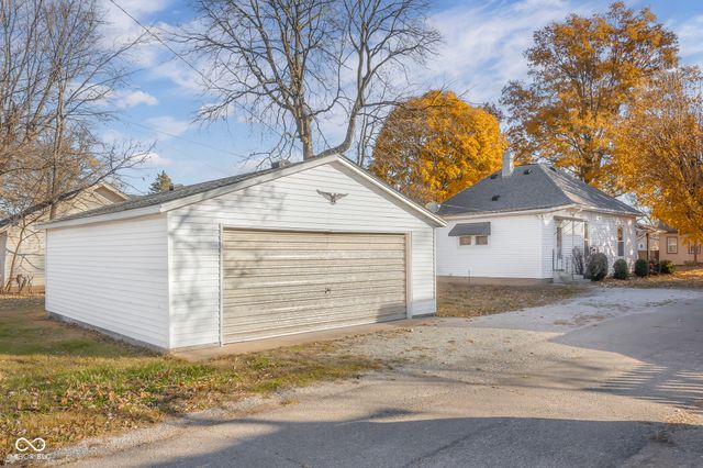 1630 California Street, Columbus, IN 47201