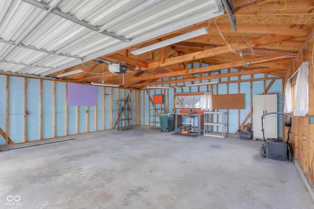 1630 California Street, Columbus, IN 47201