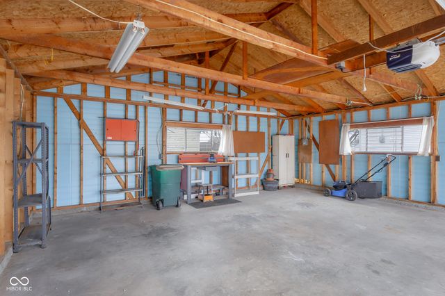 1630 California Street, Columbus, IN 47201