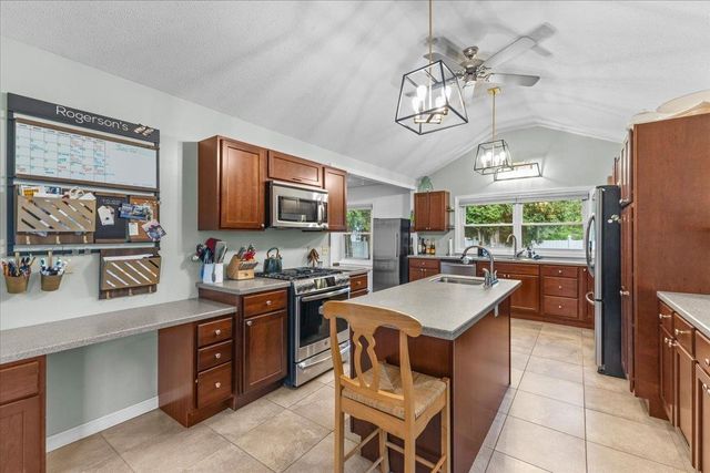 14 West Street, Essex Junction, VT 05452