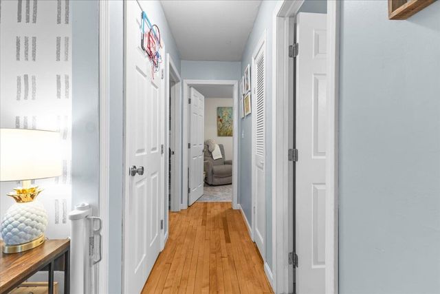 14 West Street, Essex Junction, VT 05452