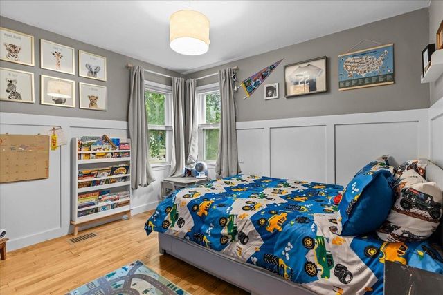 14 West Street, Essex Junction, VT 05452