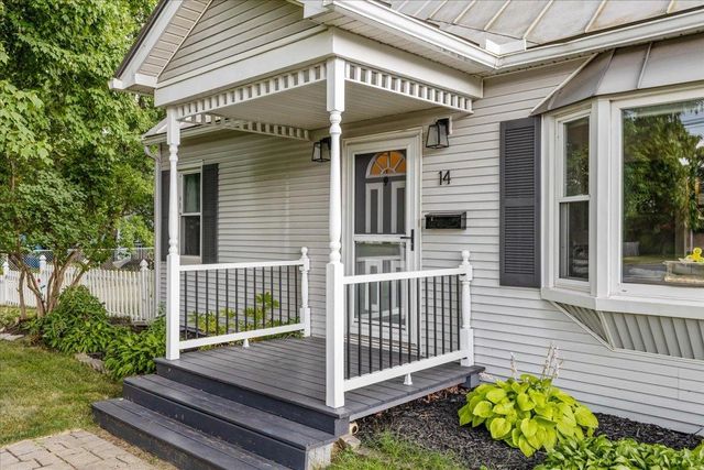 14 West Street, Essex Junction, VT 05452