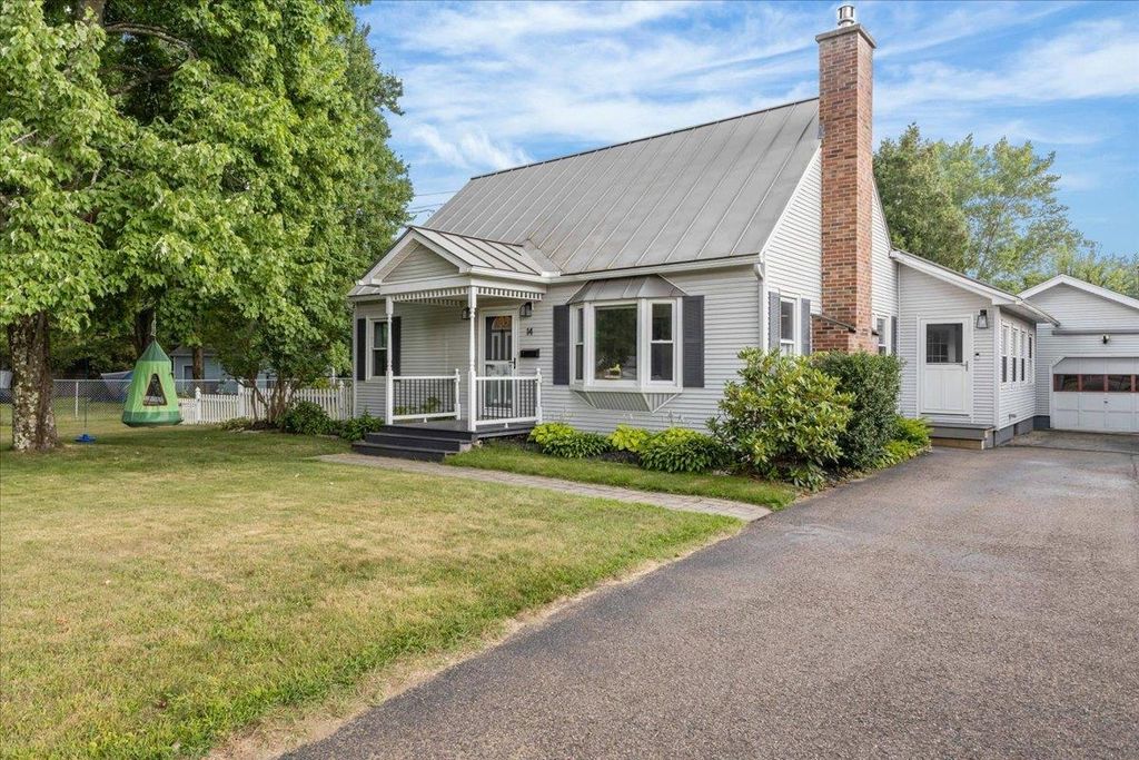 14 West Street, Essex Junction, VT 05452