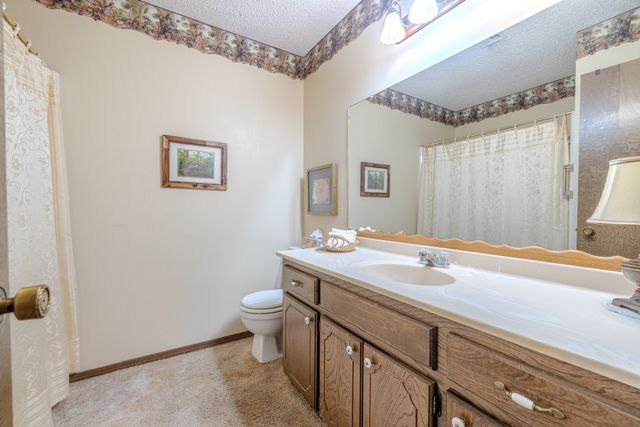 1808 N Chambers Place, Claremore, OK 74017