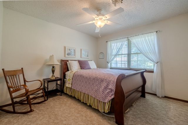1808 N Chambers Place, Claremore, OK 74017
