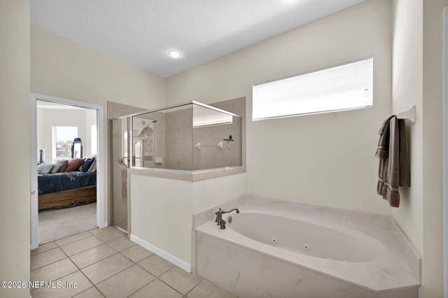 4305 EAGLE LANDING Parkway, Orange Park, FL 32065