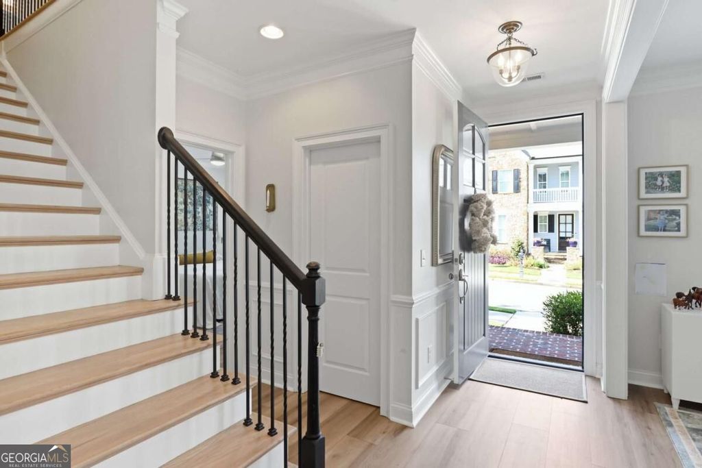 256 Avery Street NE, Marietta, GA 30060 — photo 4
