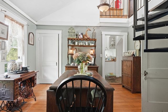 166 Millbury Ave, Millbury, MA 01527