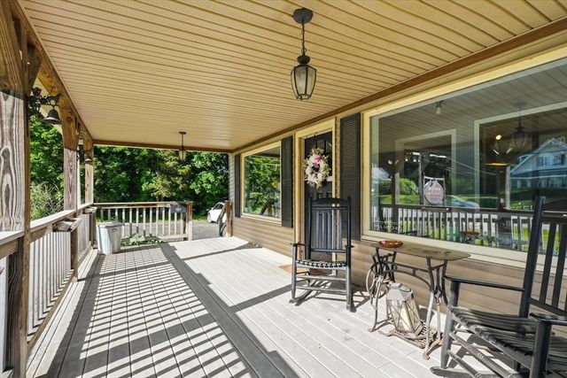 166 Millbury Ave, Millbury, MA 01527