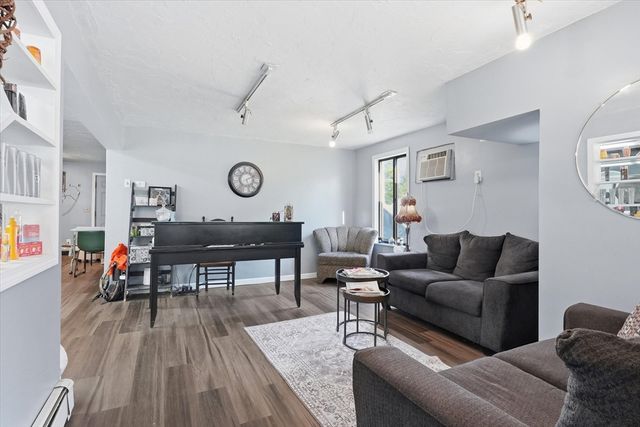 166 Millbury Ave, Millbury, MA 01527