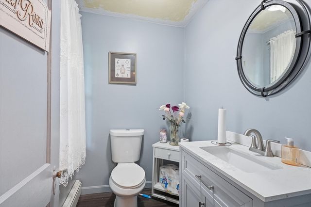 166 Millbury Ave, Millbury, MA 01527