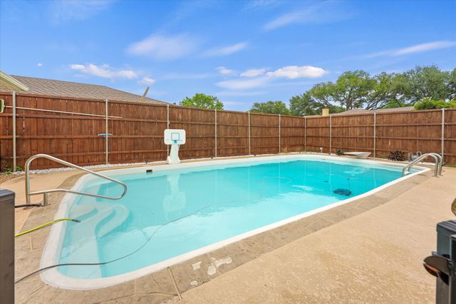 1426 Lexington Drive, Garland, TX 75041