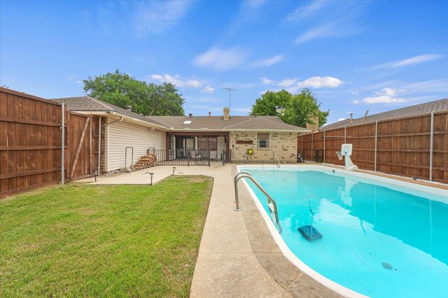 1426 Lexington Drive, Garland, TX 75041