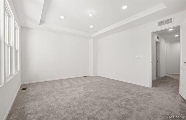 5604 Corgi Drive, Ann Arbor, MI 48108