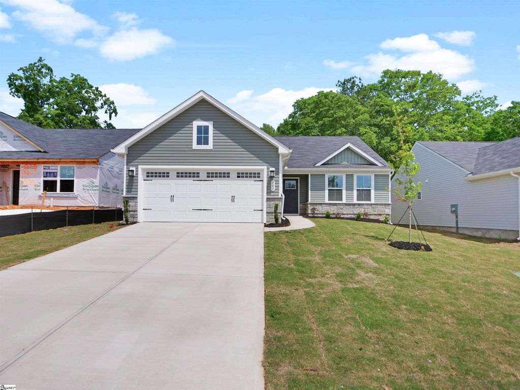 360 Josephine Drive, Woodruff, SC 29388