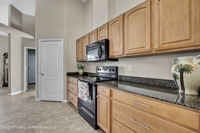 11336 Flower Avenue, Weeki Wachee, FL 34613