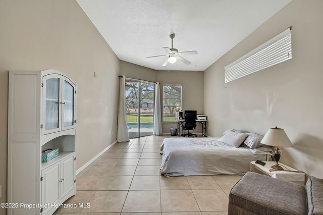 11336 Flower Avenue, Weeki Wachee, FL 34613