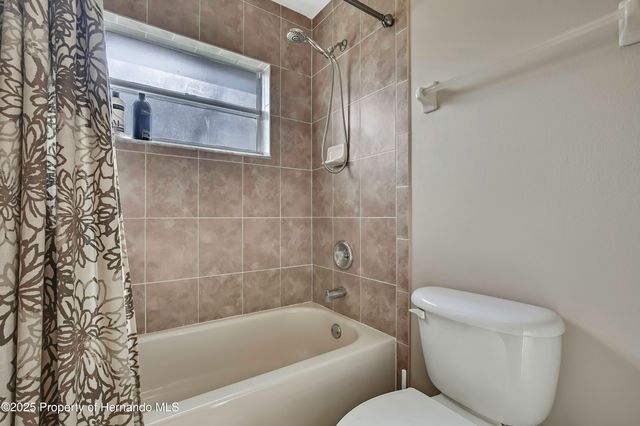 11336 Flower Avenue, Weeki Wachee, FL 34613