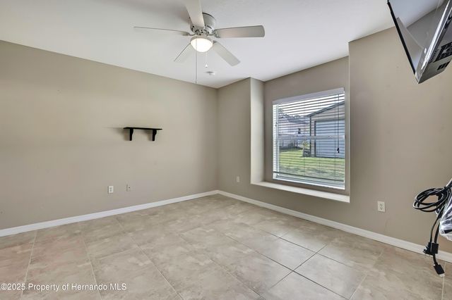 11336 Flower Avenue, Weeki Wachee, FL 34613