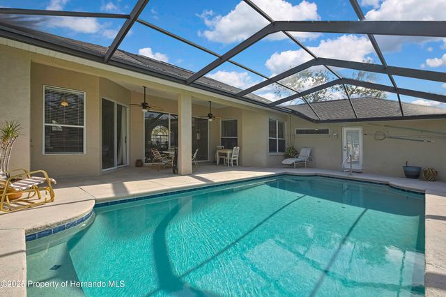 11336 Flower Avenue, Weeki Wachee, FL 34613