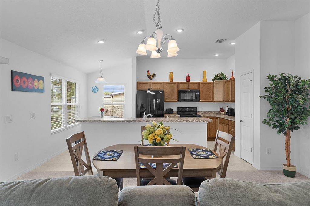 Image 12 of property listing at 733 JASON DRIVE, Lady Lake, FL 32159