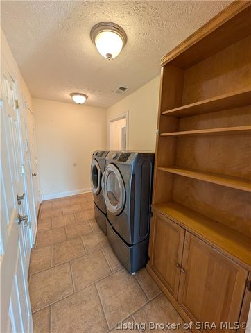 7422 Voyles Road, Greenville, IN 47124