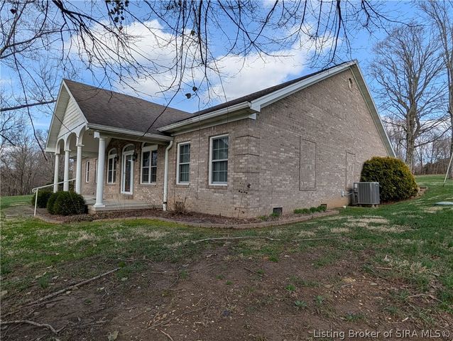 7422 Voyles Road, Greenville, IN 47124