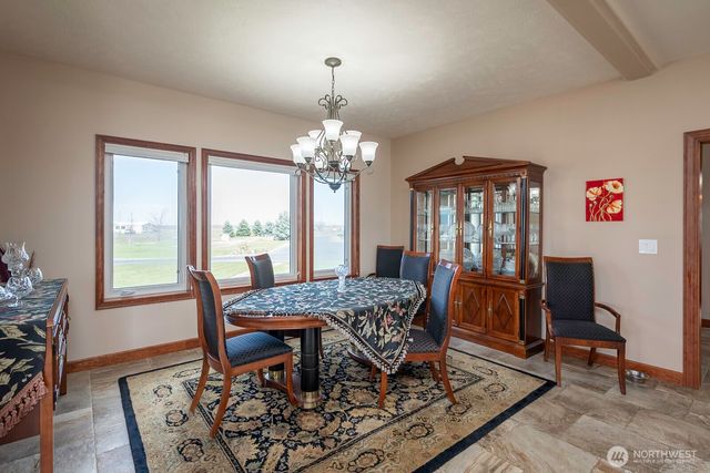 7618 Bouldercrest Road NE, Moses Lake, WA 98837