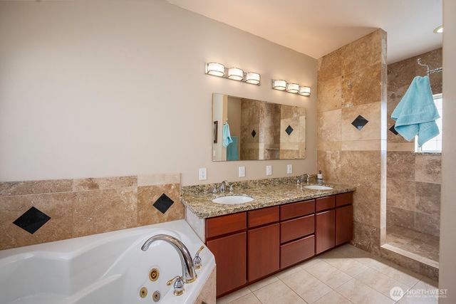 7618 Bouldercrest Road NE, Moses Lake, WA 98837