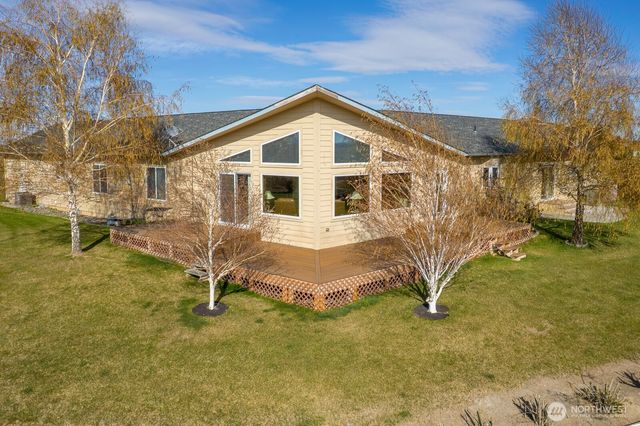 7618 Bouldercrest Road NE, Moses Lake, WA 98837