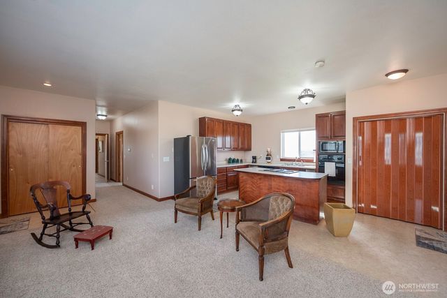 7618 Bouldercrest Road NE, Moses Lake, WA 98837