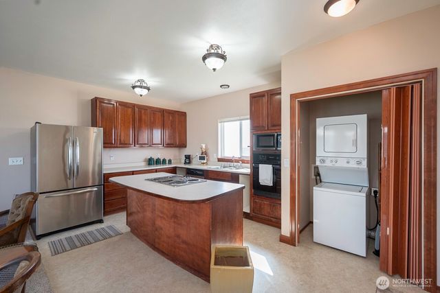 7618 Bouldercrest Road NE, Moses Lake, WA 98837