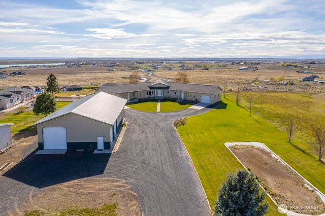 7618 Bouldercrest Road NE, Moses Lake, WA 98837