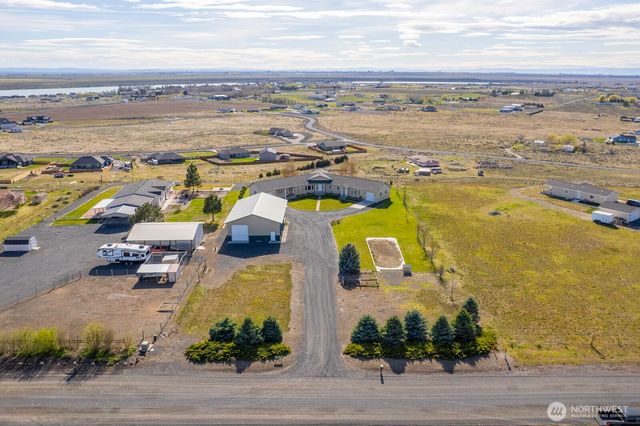 7618 Bouldercrest Road NE, Moses Lake, WA 98837