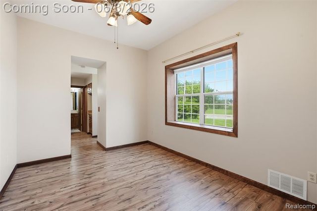 5634 Chicago Road, Warren, MI 48092