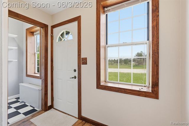 5634 Chicago Road, Warren, MI 48092