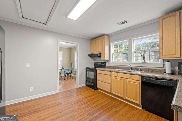 238 Crescent Circle SW, Marietta, GA 30064