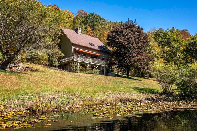 1098 West Sandgate Road, Sandgate, VT 05250