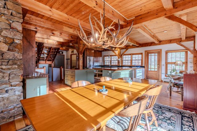 1098 West Sandgate Road, Sandgate, VT 05250