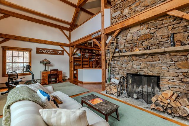 1098 West Sandgate Road, Sandgate, VT 05250