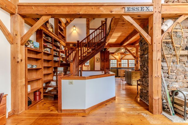 1098 West Sandgate Road, Sandgate, VT 05250