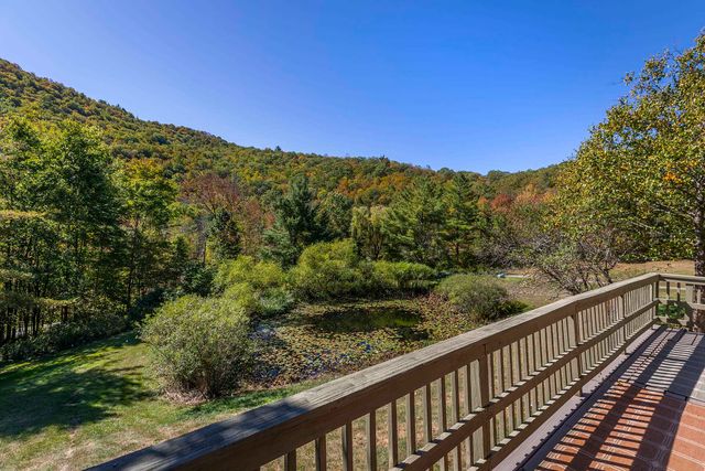 1098 West Sandgate Road, Sandgate, VT 05250