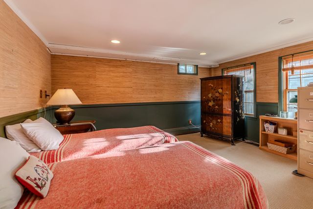 1098 West Sandgate Road, Sandgate, VT 05250